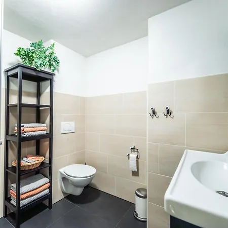 Lägenhet Grosse Nr 2 Mit Kamin Und 3 Schlafzimmern Im Johannishof *
